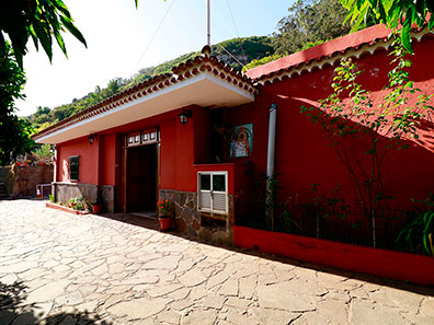 Chalet más LOF y terreno rústico en camino El Cercado